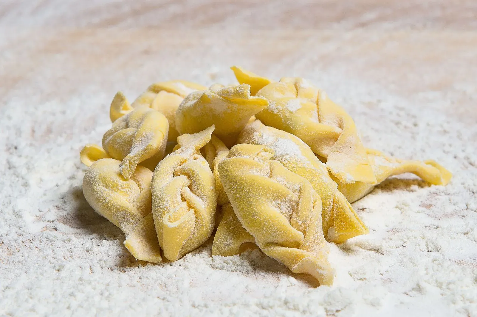 I tortelli con la coda: la pasta che sembra un’opera d’arte